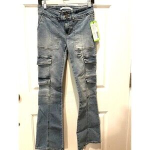 Celebrity Pink Mid Rise Flare jeans with pockets  Size 26